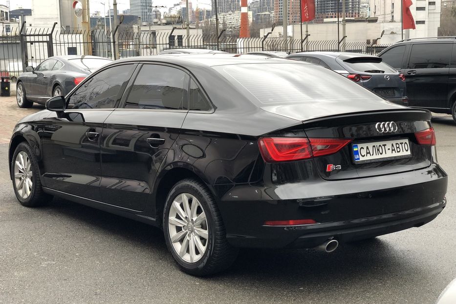 Продам Audi A3 Diesel 2015 года в Киеве