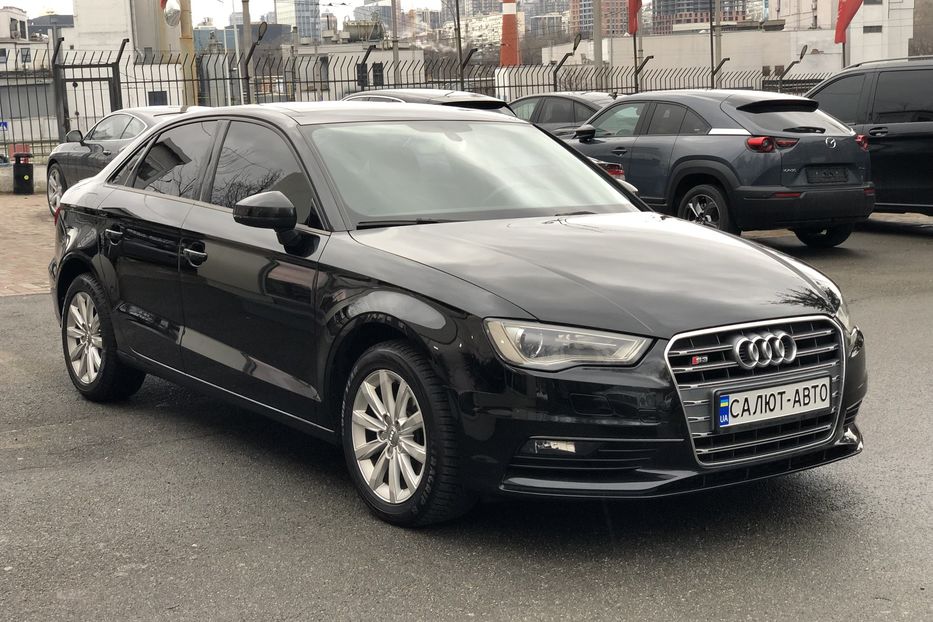 Продам Audi A3 Diesel 2015 года в Киеве