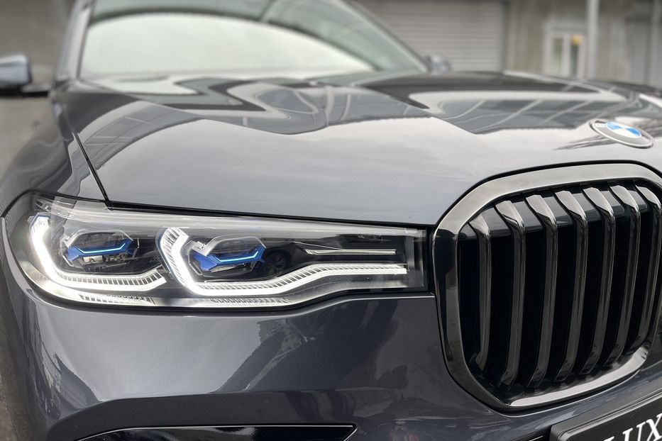 Продам BMW X7 XDrive 50i 2019 года в Киеве