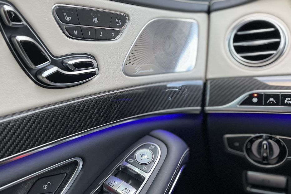 Продам Mercedes-Benz S-Class 63 AMG 4MATIC  2013 года в Киеве