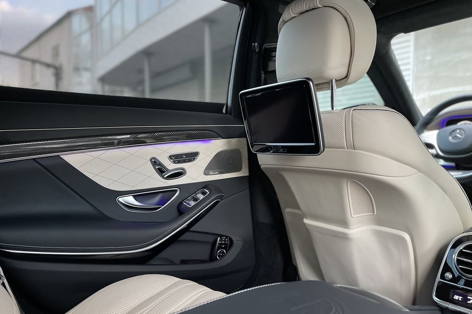 Продам Mercedes-Benz S-Class 63 AMG 4MATIC  2013 года в Киеве