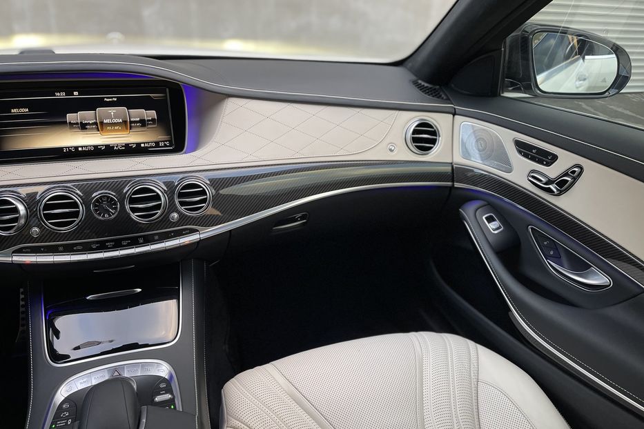 Продам Mercedes-Benz S-Class 63 AMG 4MATIC  2013 года в Киеве