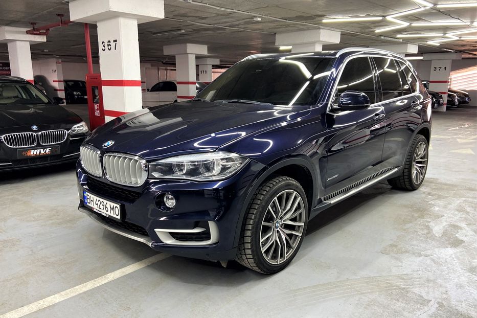 Продам BMW X5 2015 года в Одессе