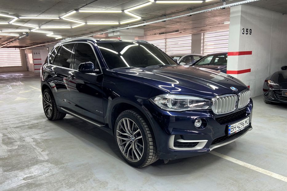 Продам BMW X5 2015 года в Одессе