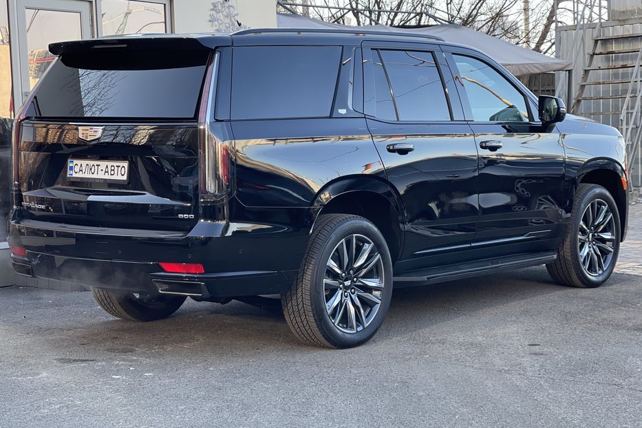 Продам Cadillac Escalade 2021 года в Киеве