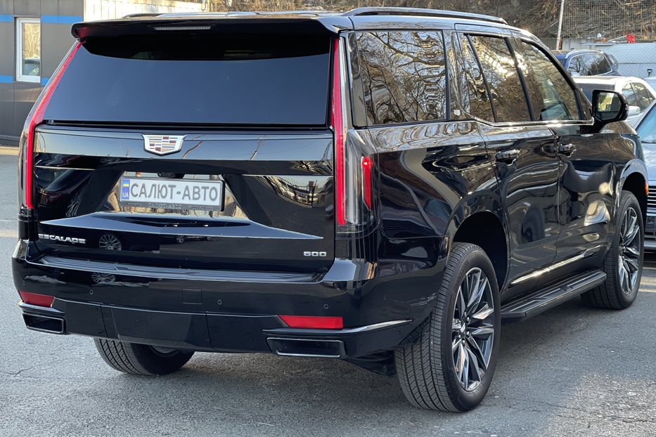 Продам Cadillac Escalade 2021 года в Киеве