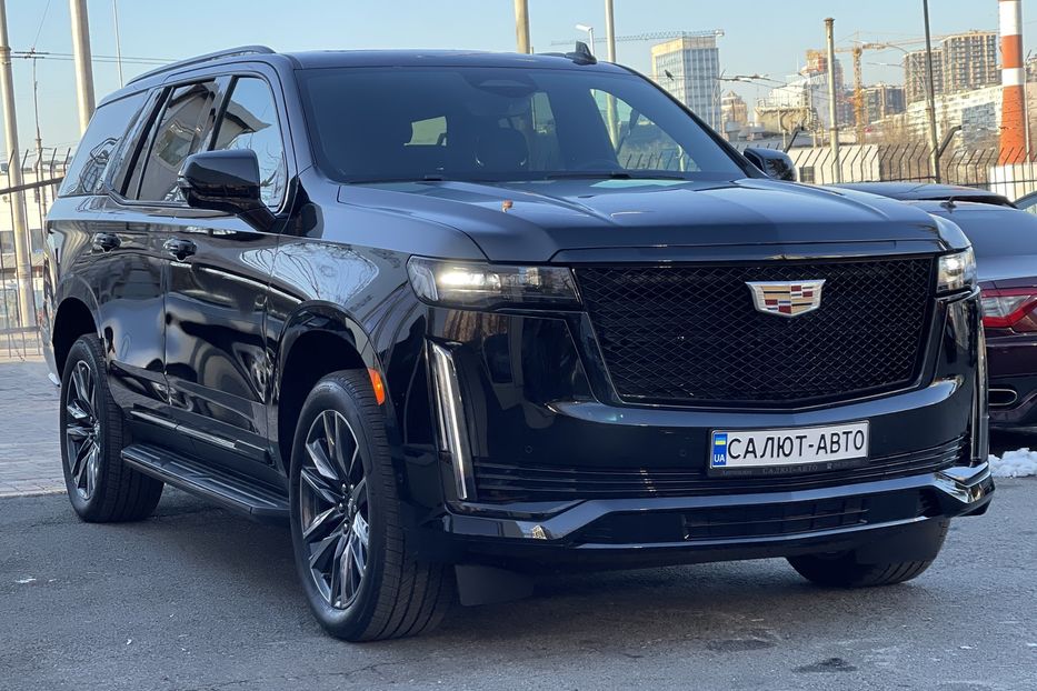 Продам Cadillac Escalade 2021 года в Киеве