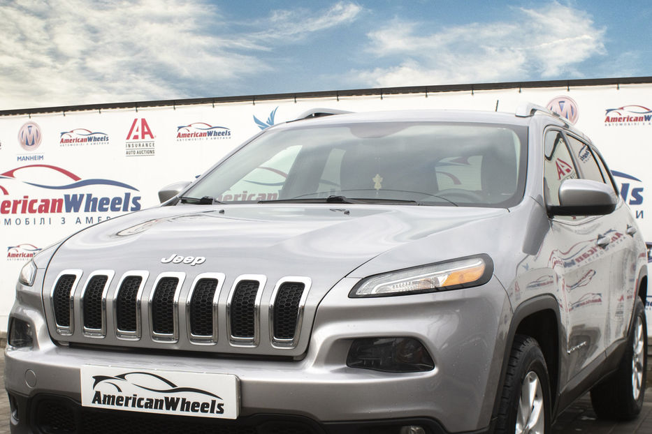 Продам Jeep Cherokee Latitude AWD 2014 года в Черновцах