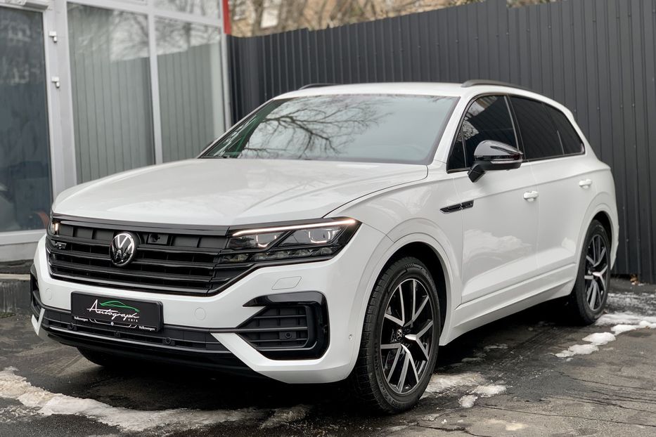 Продам Volkswagen Touareg R-line 2021 года в Киеве