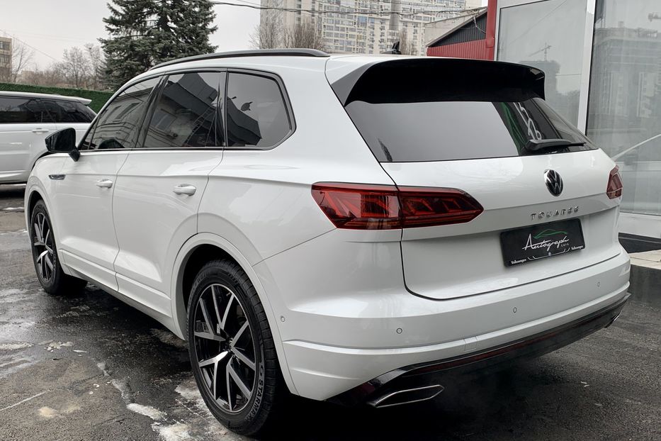 Продам Volkswagen Touareg R-line 2021 года в Киеве