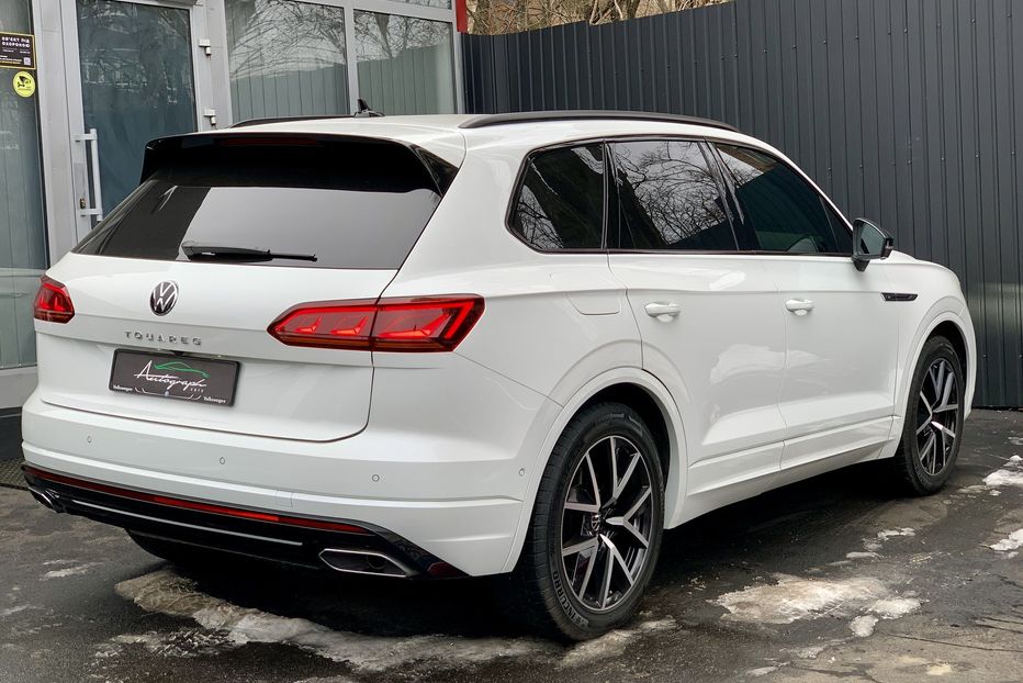 Продам Volkswagen Touareg R-line 2021 года в Киеве