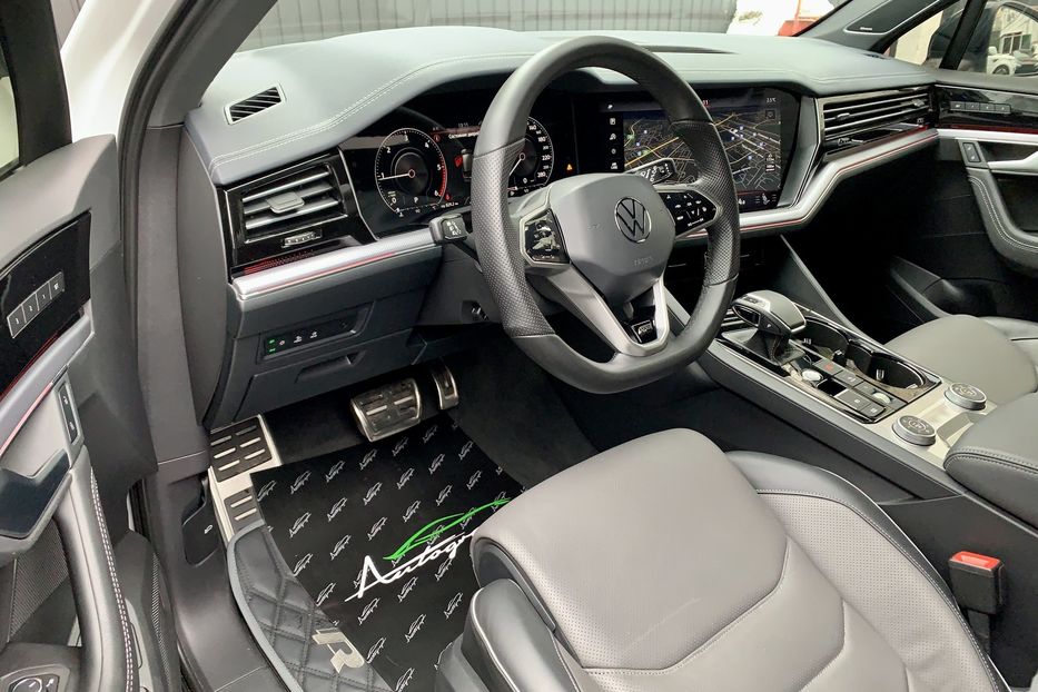 Продам Volkswagen Touareg R-line 2021 года в Киеве