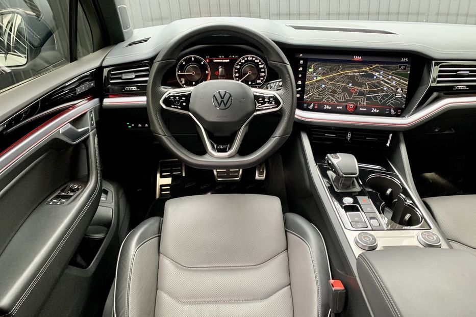 Продам Volkswagen Touareg R-line 2021 года в Киеве