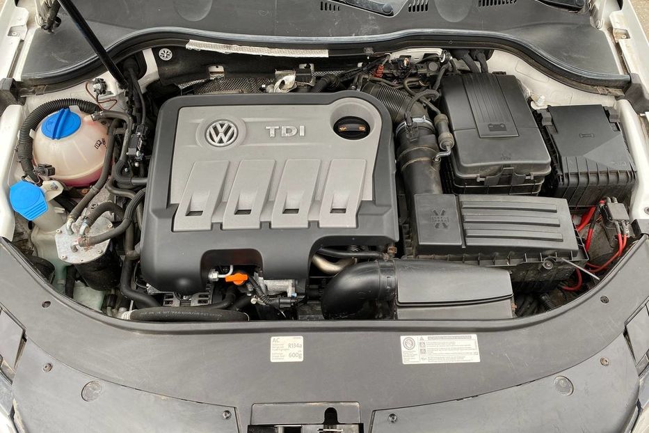 Продам Volkswagen Passat B7 Variant 2011 года в Одессе