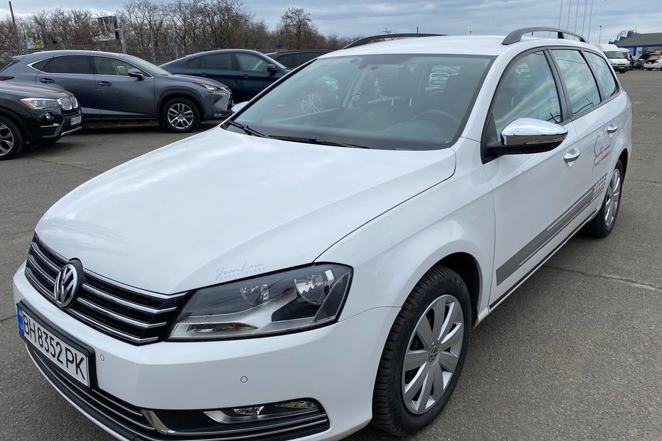 Продам Volkswagen Passat B7 Variant 2011 года в Одессе