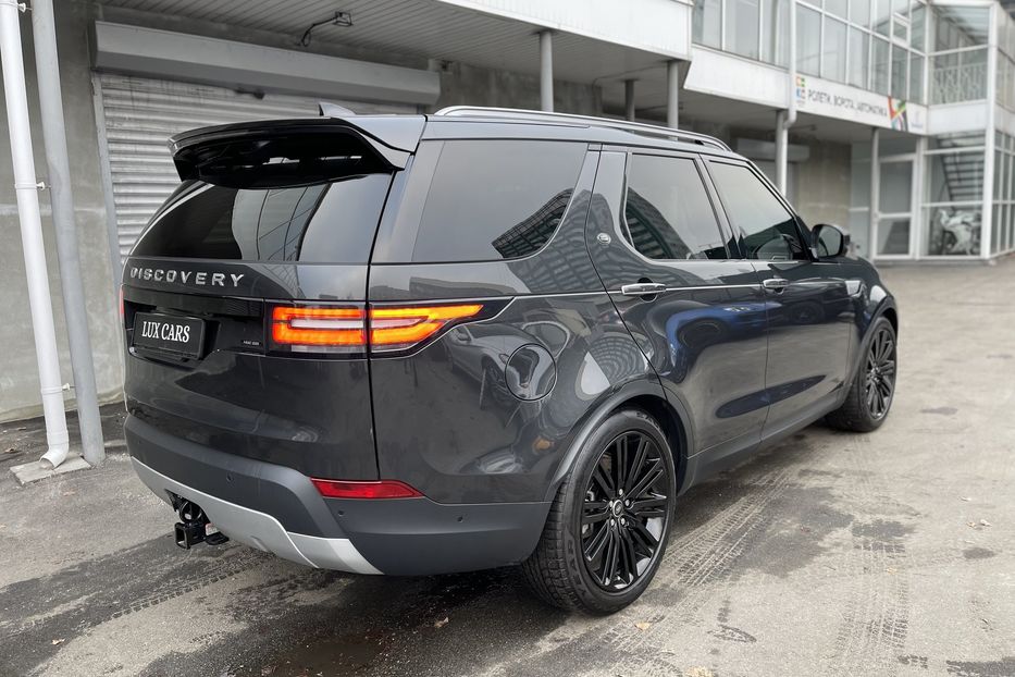 Продам Land Rover Discovery HSE 2018 года в Киеве