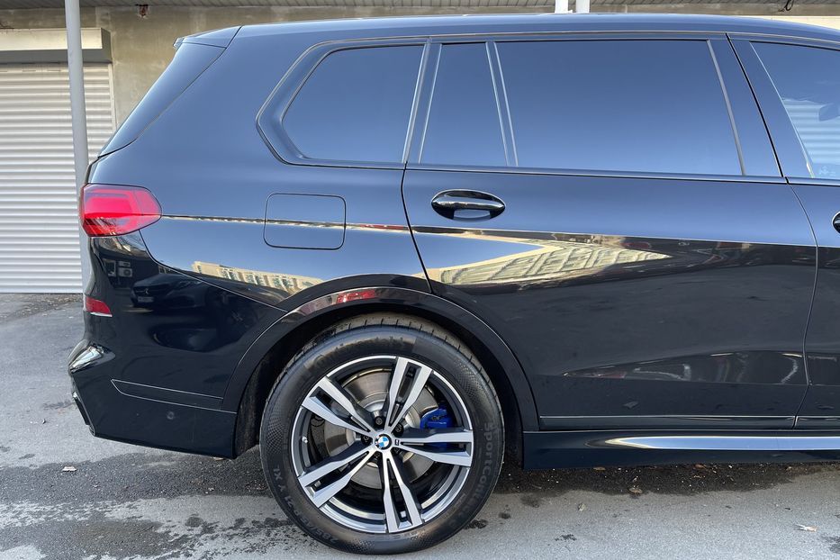 Продам BMW X7 M50i 2019 года в Киеве