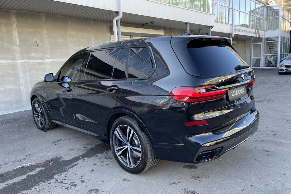 Продам BMW X7 M50i 2019 года в Киеве