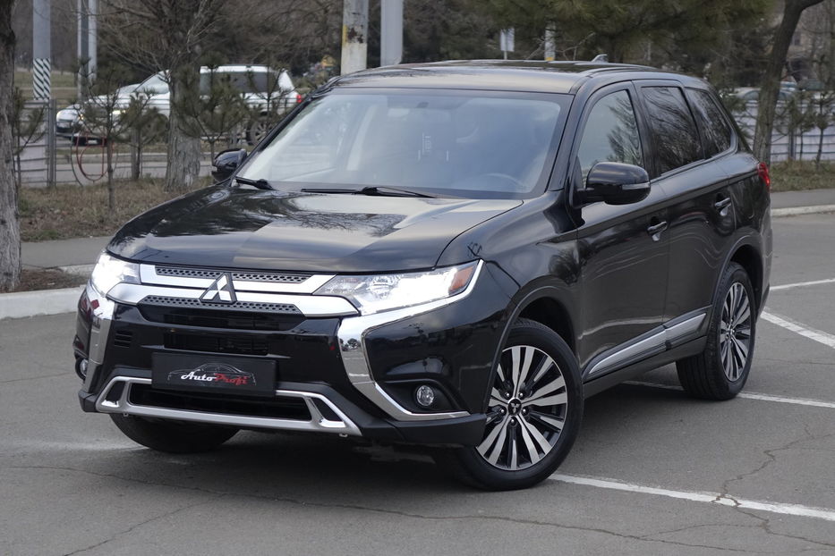 Продам Mitsubishi Outlander 2018 года в Одессе