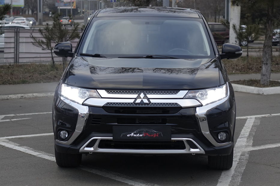 Продам Mitsubishi Outlander 2018 года в Одессе