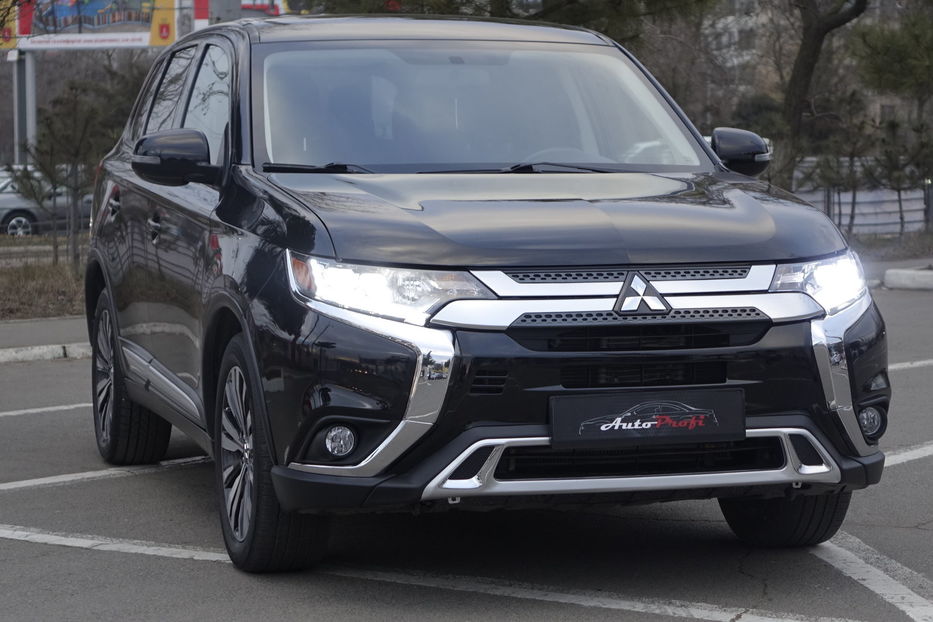 Продам Mitsubishi Outlander 2018 года в Одессе