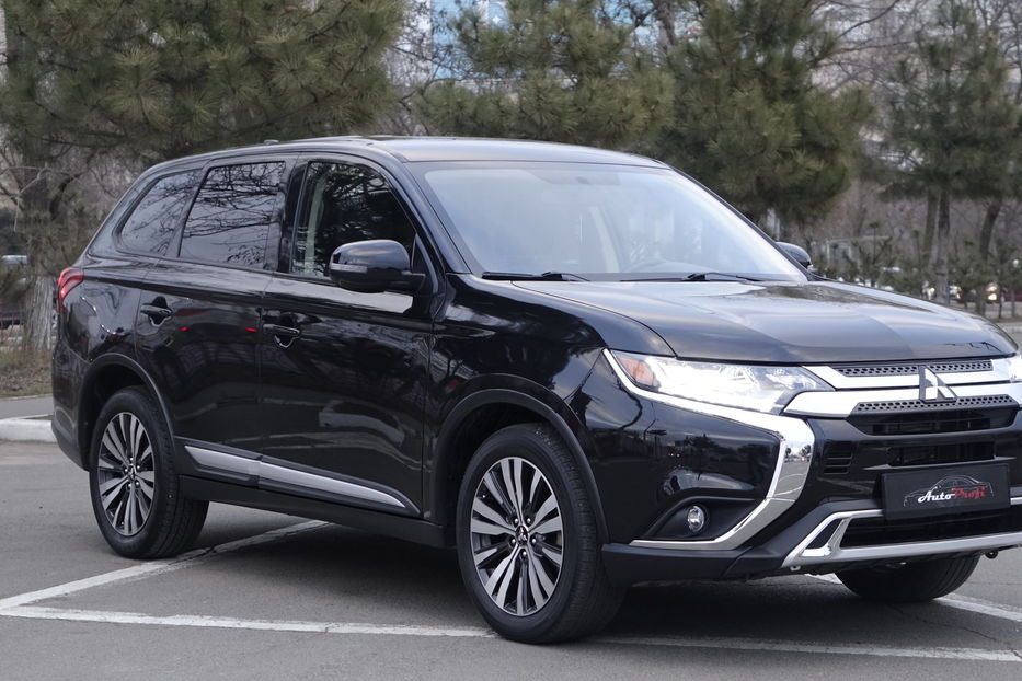 Продам Mitsubishi Outlander 2018 года в Одессе