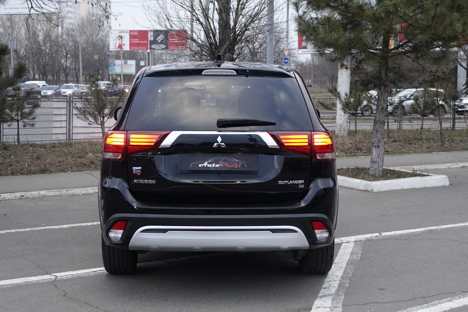 Продам Mitsubishi Outlander 2018 года в Одессе