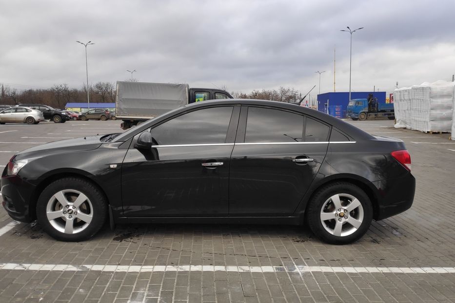 Продам Chevrolet Cruze 2011 года в Николаеве