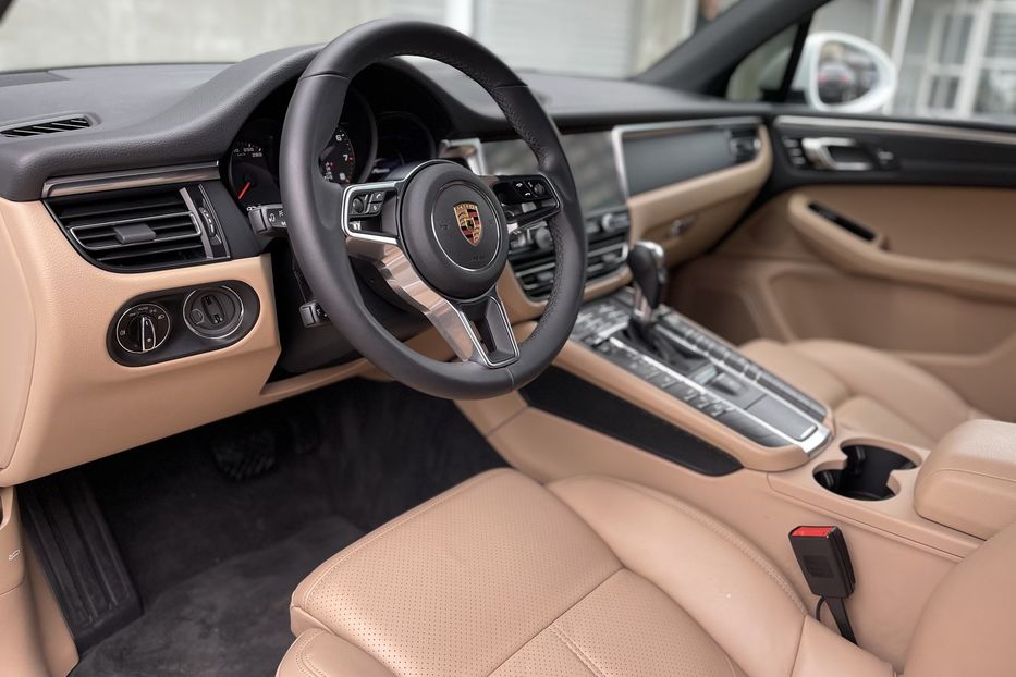 Продам Porsche Macan 2019 года в Киеве