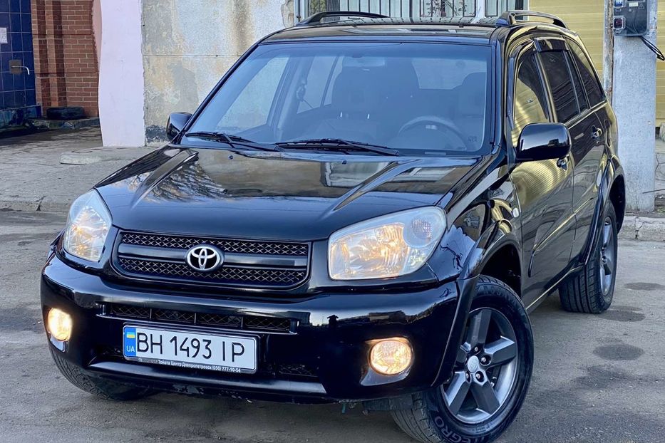 Продам Toyota Rav 4 2004 года в Одессе