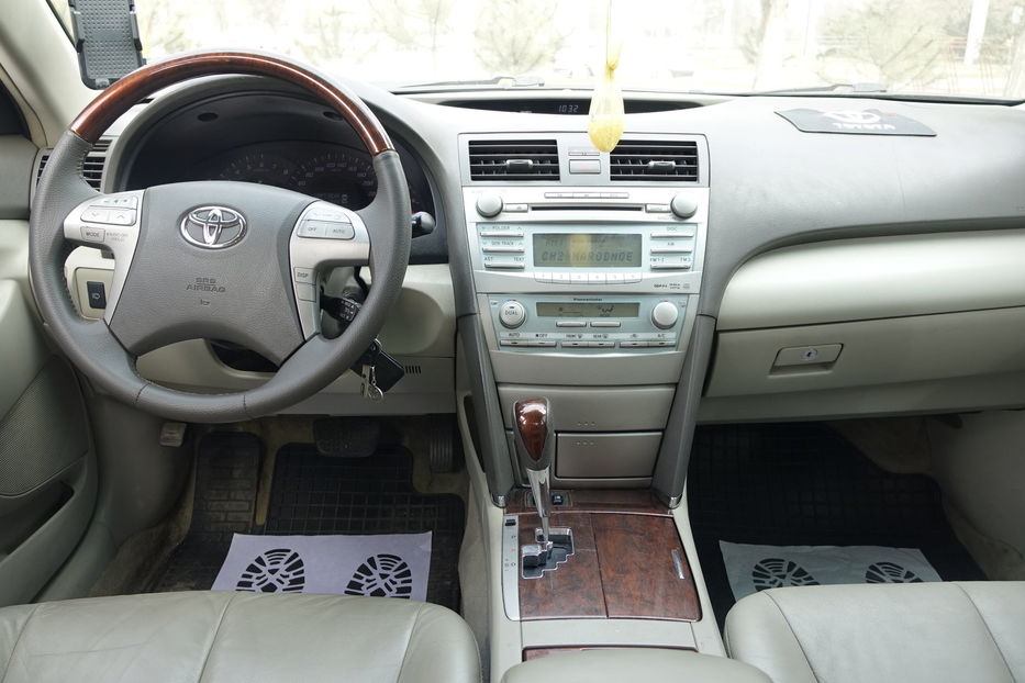 Продам Toyota Camry 2007 года в Одессе