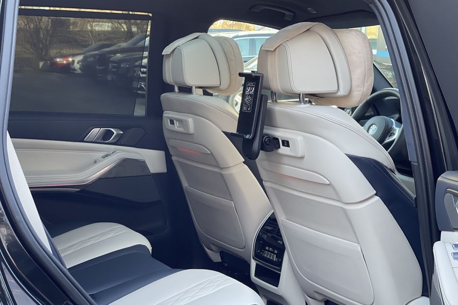 Продам BMW X7 Individual 2019 года в Киеве