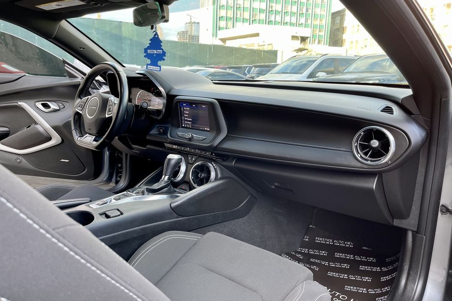 Продам Chevrolet Camaro 2020 года в Киеве