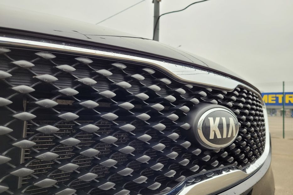Продам Kia Sorento 3.3 V6 2016 года в Одессе