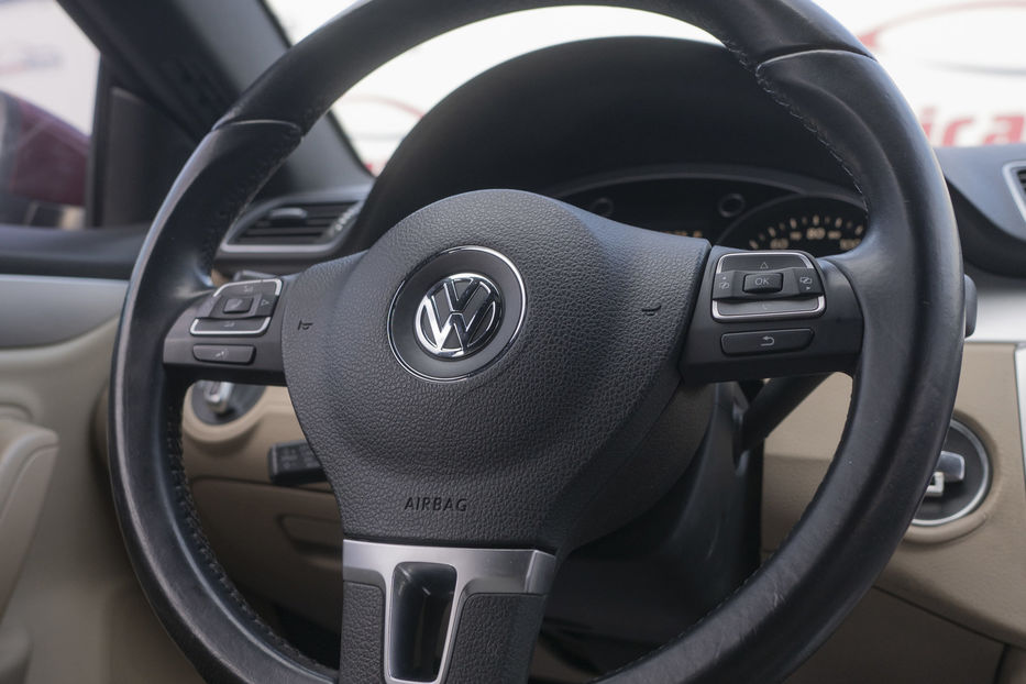Продам Volkswagen Passat CC Sport 2013 года в Черновцах