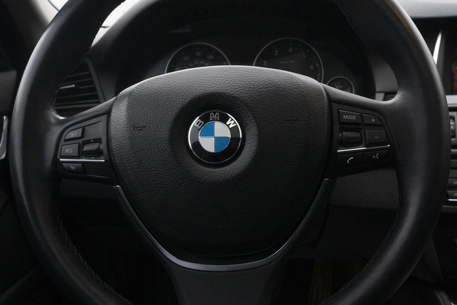 Продам BMW 528 I Luxury line 2015 года в Черновцах