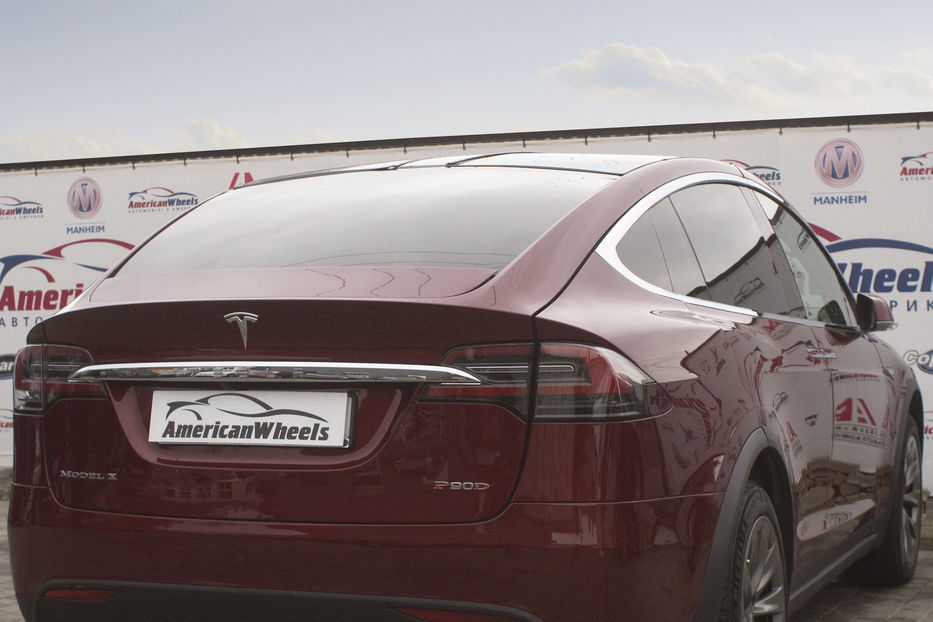 Продам Tesla Model X P90D SIGNATURE RED 2016 года в Черновцах