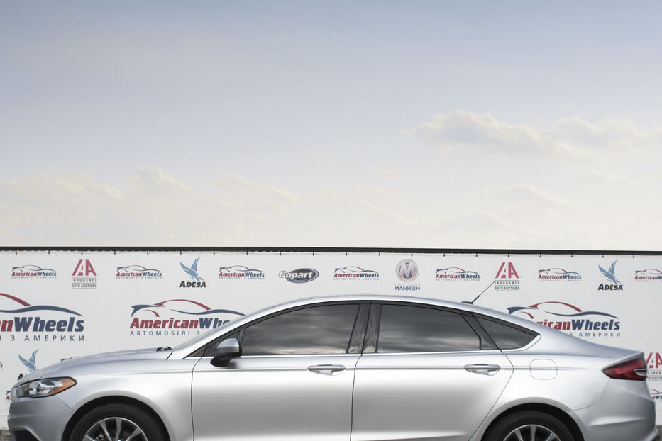 Продам Ford Fusion SE 2017 года в Черновцах