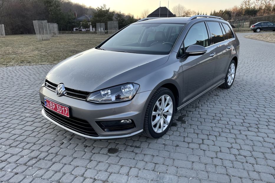 Продам Volkswagen Golf VII Highline R-Line 2016 года в Львове