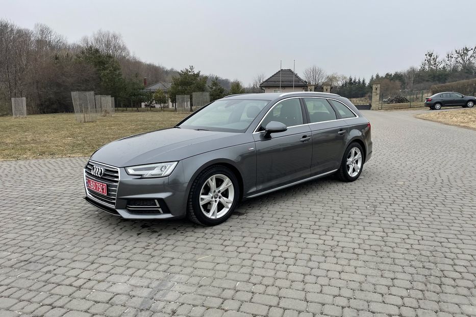 Продам Audi A4 Avant Ultra S LINE 2016 года в Львове