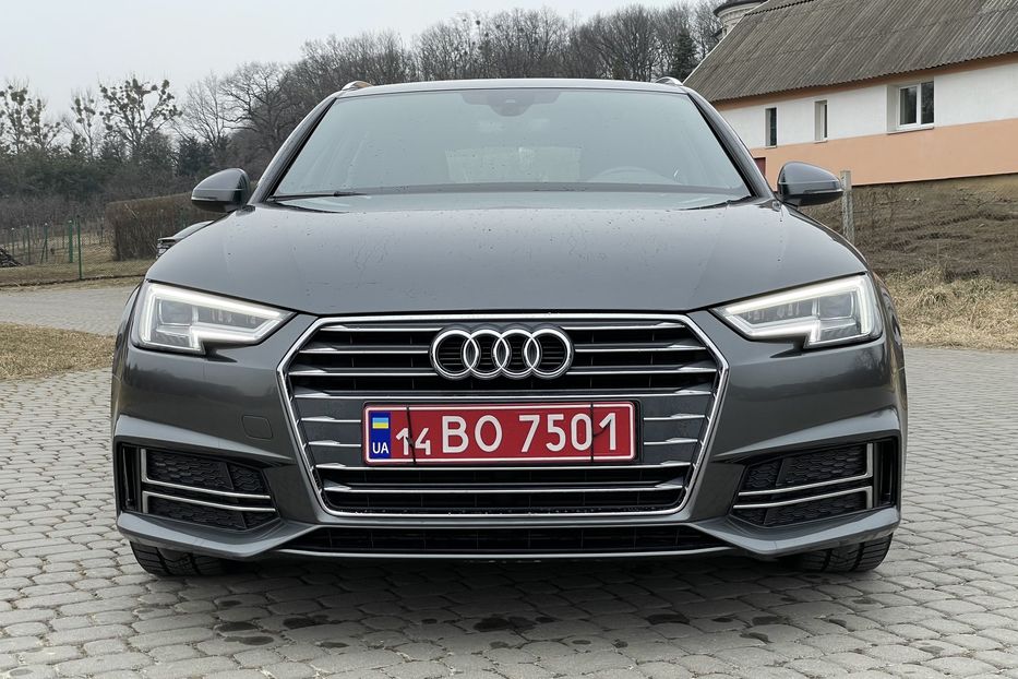 Продам Audi A4 Avant Ultra S LINE 2016 года в Львове