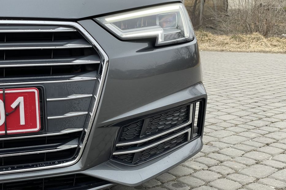 Продам Audi A4 Avant Ultra S LINE 2016 года в Львове