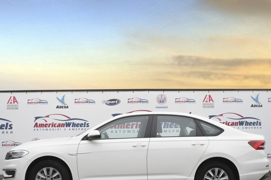 Продам Volkswagen Jetta e-LAVIDA 2021 года в Черновцах