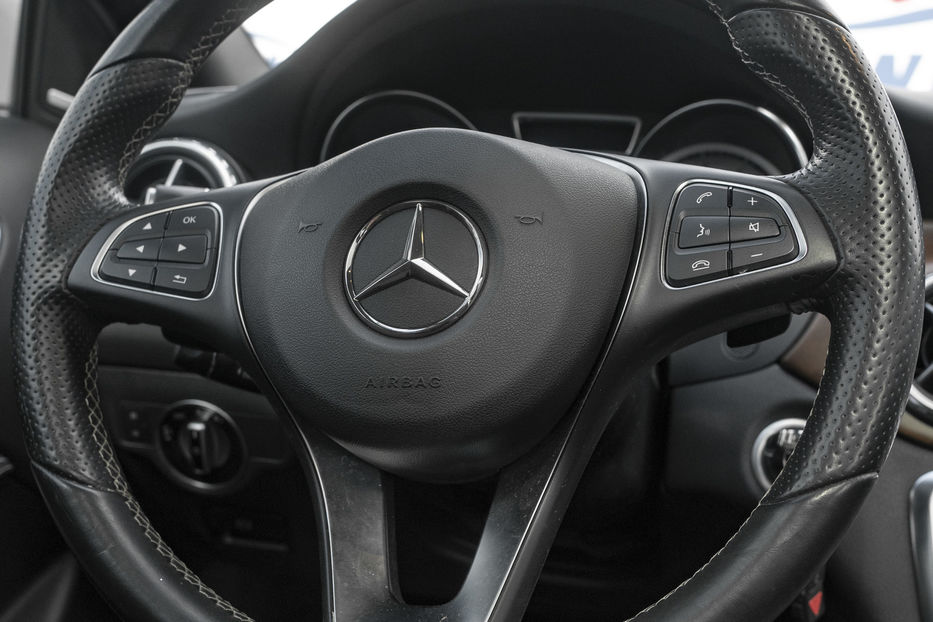 Продам Mercedes-Benz GLA-Class 4Matic 2015 года в Черновцах