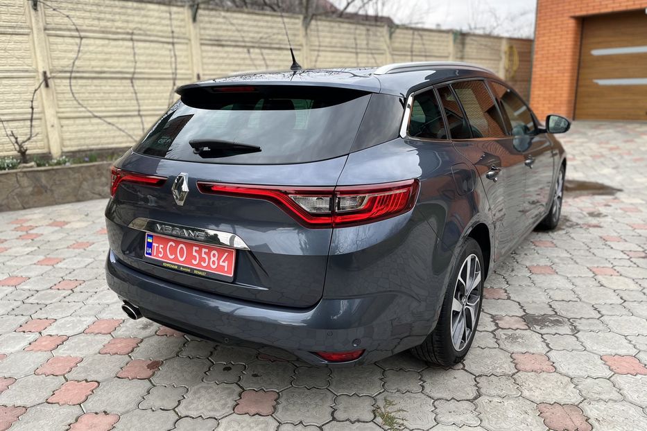 Продам Renault Megane Mégane Est.dCi 110 Bose 2016 года в Житомире