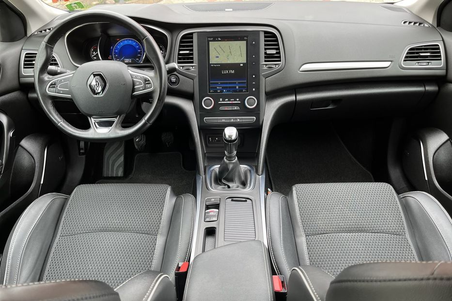 Продам Renault Megane Mégane Est.dCi 110 Bose 2016 года в Житомире