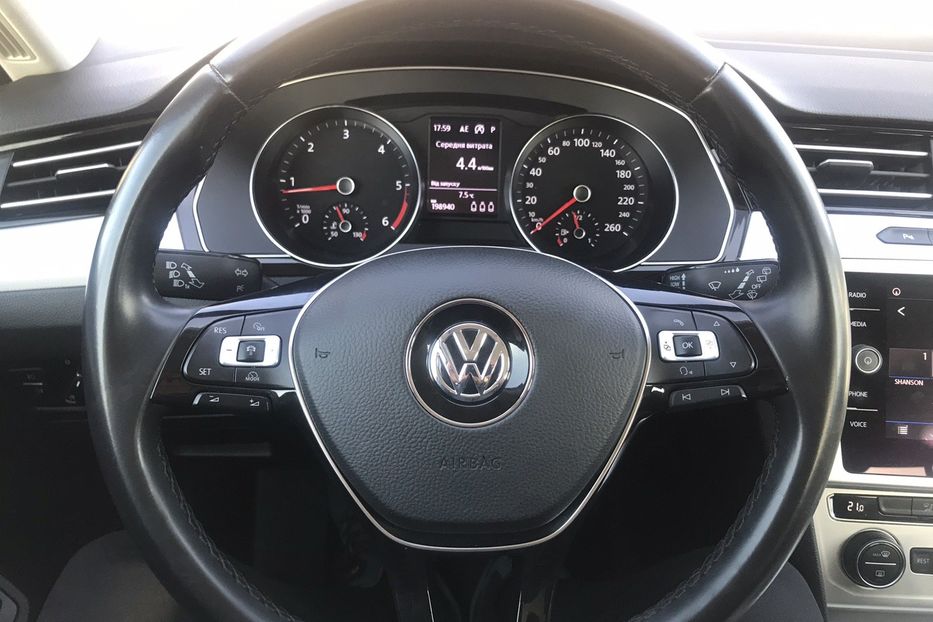 Продам Volkswagen Passat B8 Automat м. Львів 2018 года в Львове