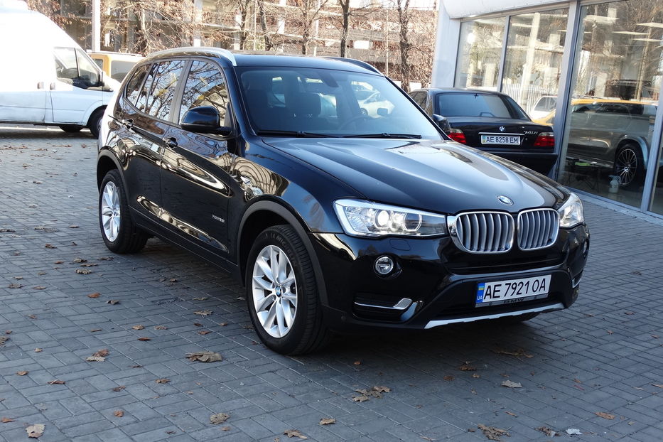 Продам BMW X3 28i xDrive 2014 года в Днепре