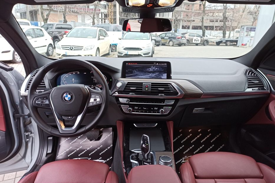 Продам BMW X4 X-Drive 30i  2019 года в Днепре