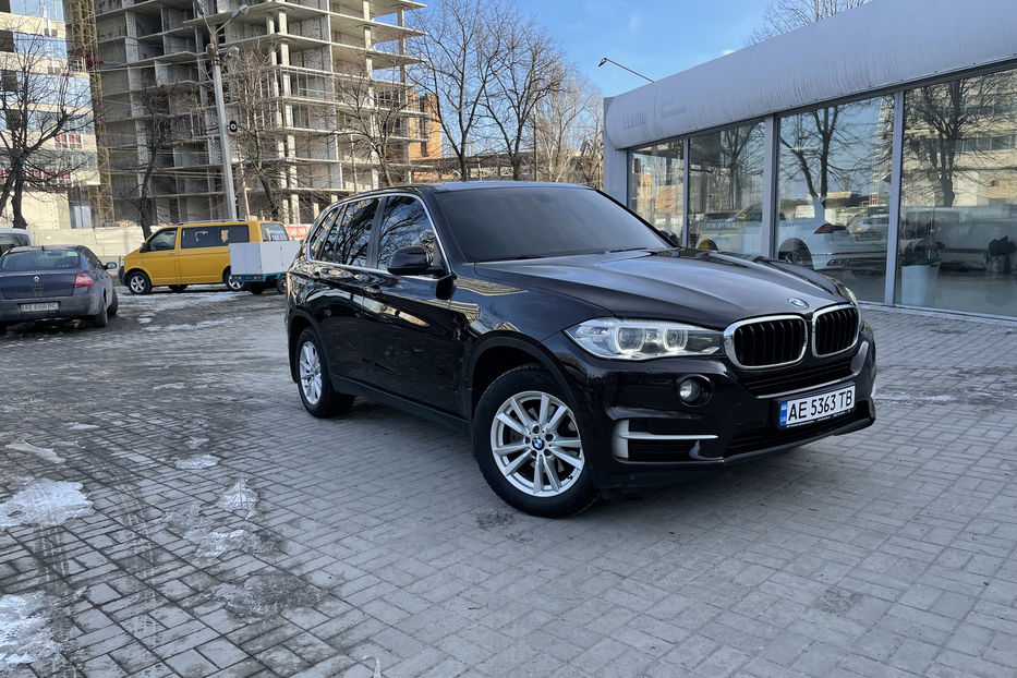 Продам BMW X5 2015 года в Днепре